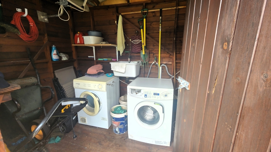 3 Bedroom Property for Sale in Dana Bay Western Cape